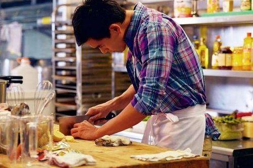 网红农村胖女人做饭图片,独特视角下的乡村家常味