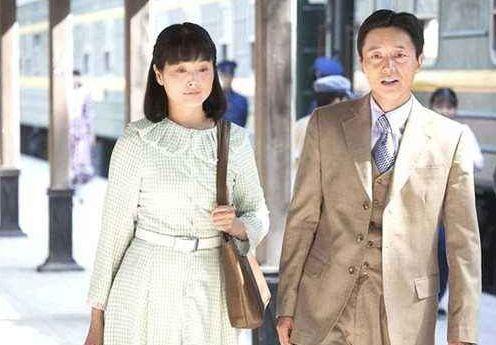 zwz父母爱情吃瓜,揭秘剧中的吃瓜瞬间，笑料百出