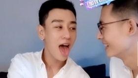 哪个明星叫小王,从演艺新星到人气偶像的蜕变之路