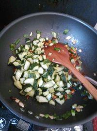 娱乐吃瓜酱抓鸡,揭秘娱乐圈背后的趣味故事