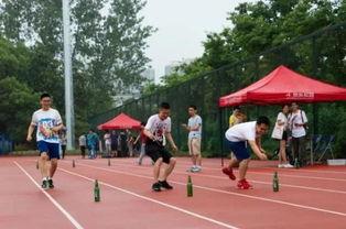 娱乐吃瓜酱操场,揭秘操场背后的那些事儿